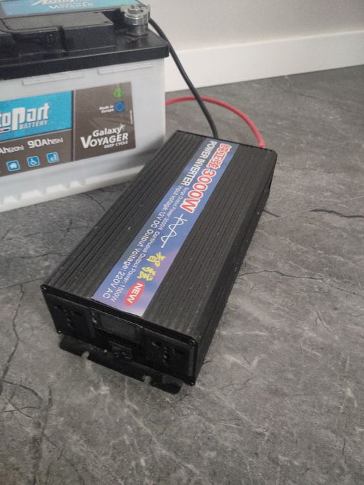 Інвертор з 12в~220в