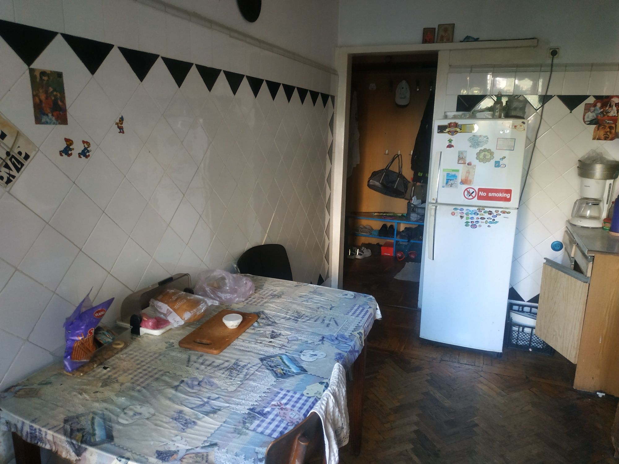 Продам свою 4-х комн. квартиру на 7ст. Б. Фонтана, 5этаж 9-ти эт. дома