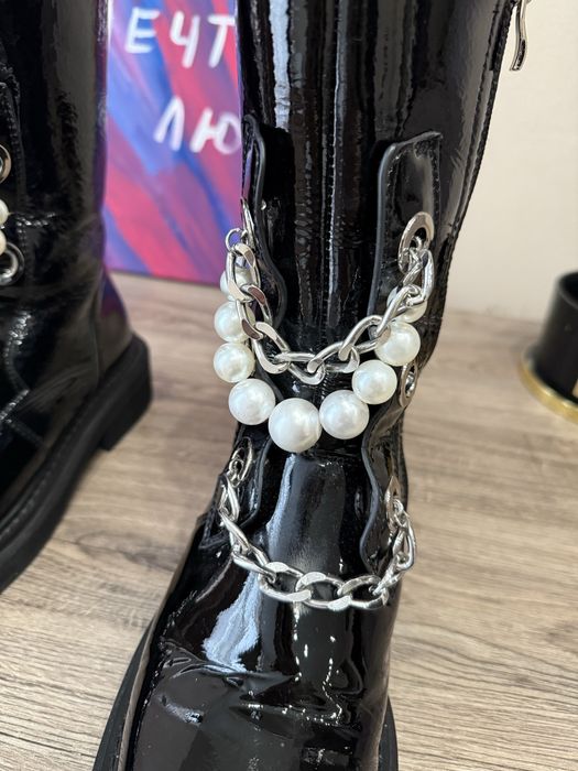 Женские лаковые ботинки attico зимние