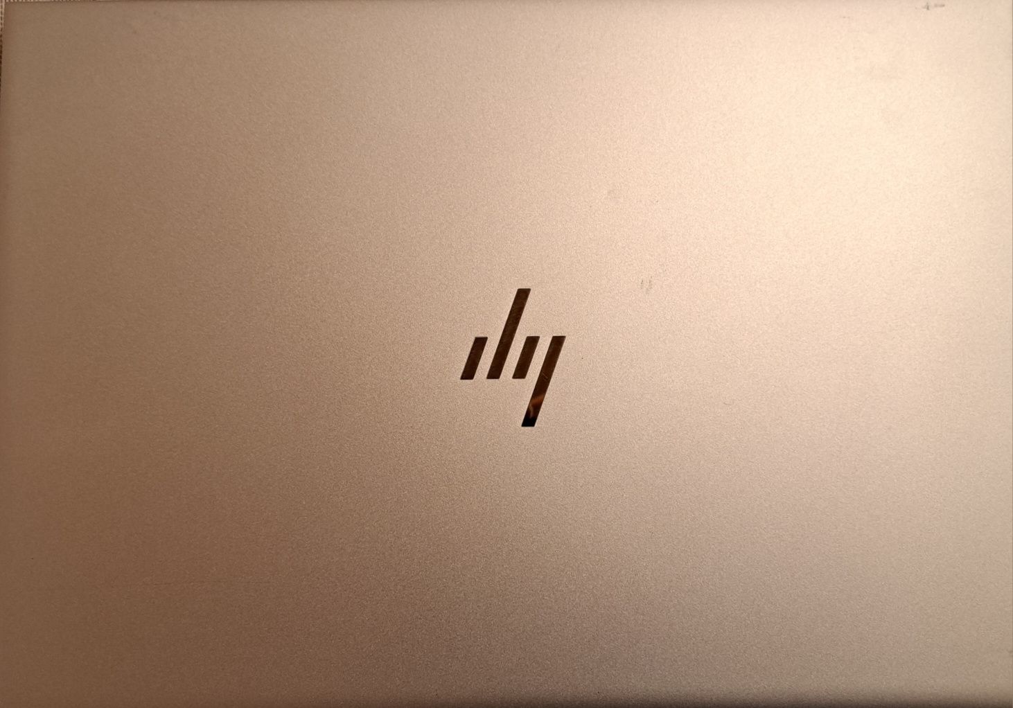 Ноутбук  HP б.у  ELITEBOOK без посередників