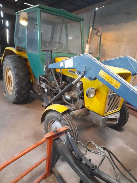 Sprzedam ciągnik C-360 z turem.