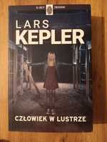 Człowiek w lustrze, Lars Kepler