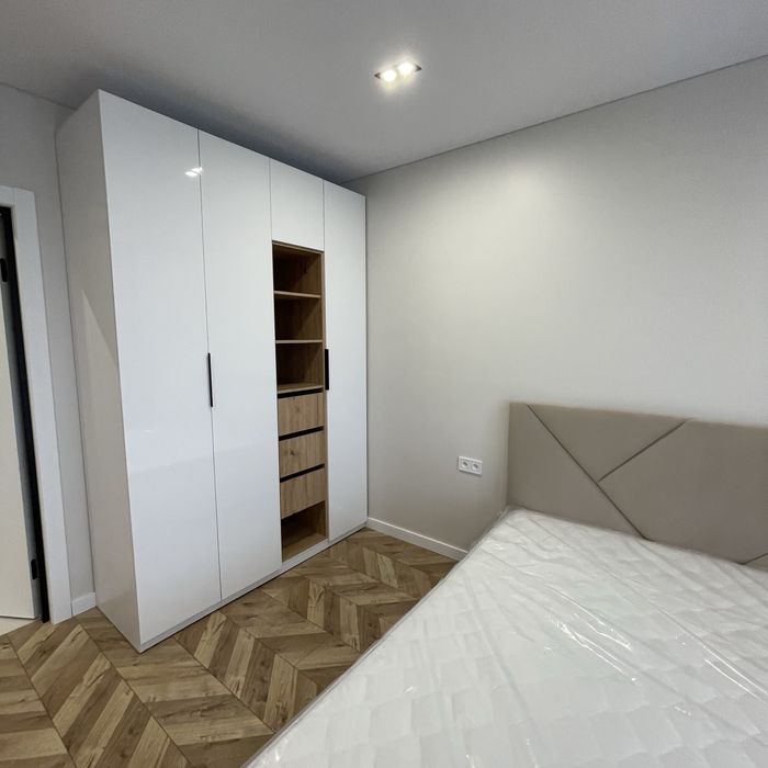 Укомплектована 2км квартира в обжитому новому ЖК у ЦЕНТРІ. вул Довга!