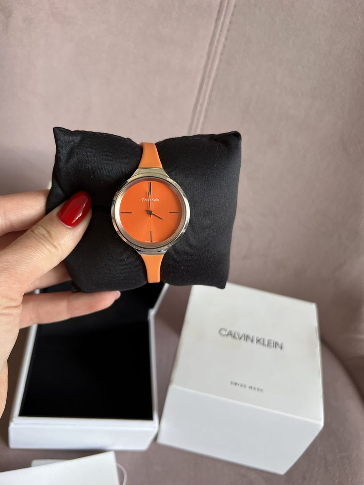 Годинник Calvin klein