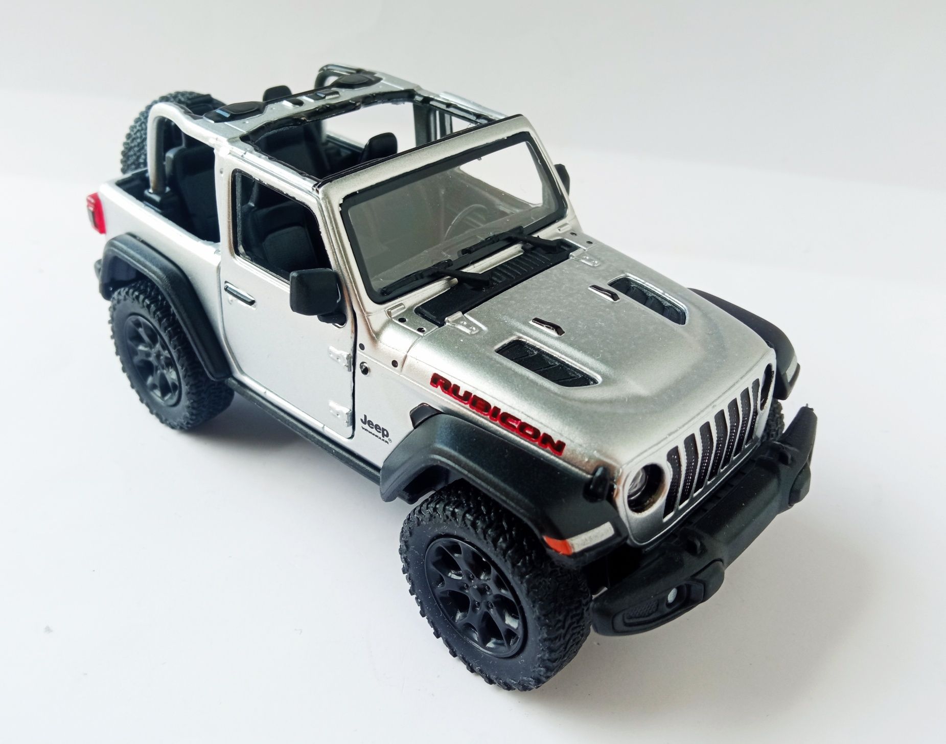 Jeep Wrangler Rubicon kinsmart die cast model