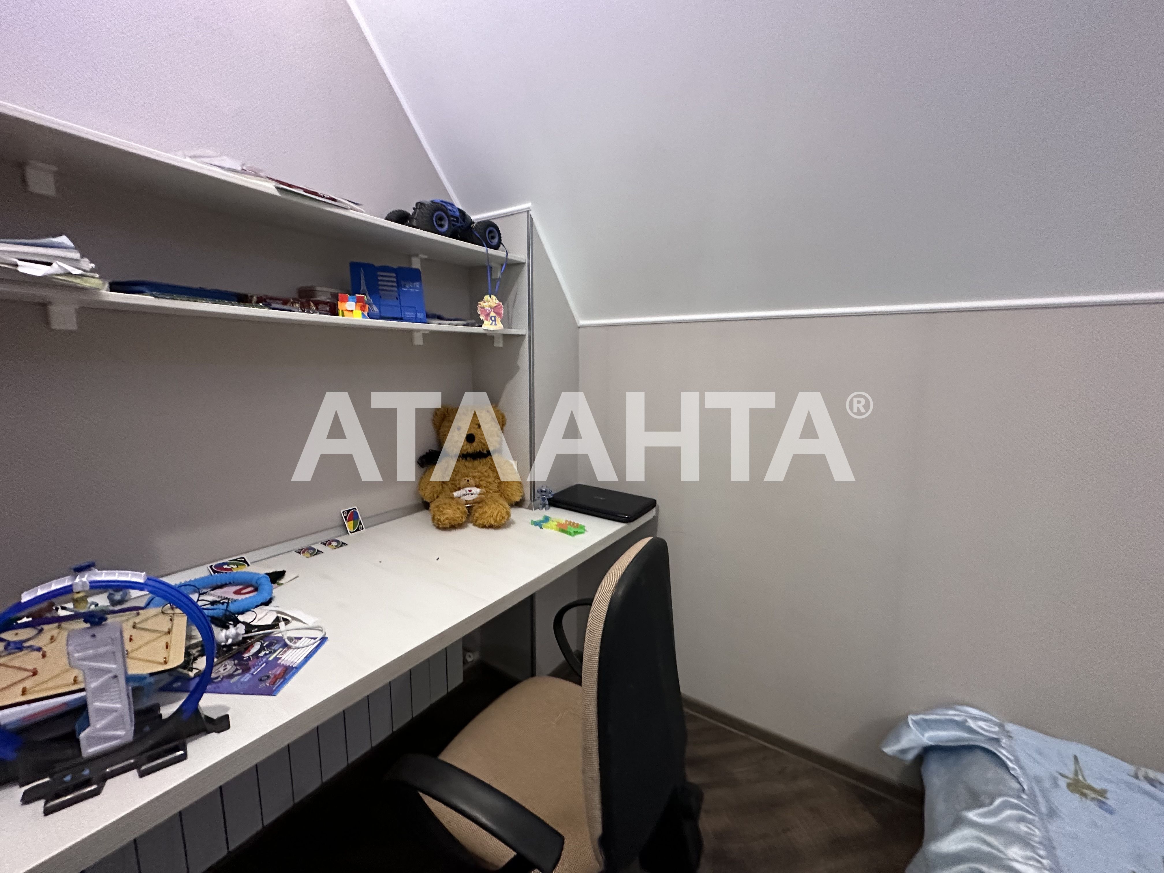 Дом с бассейном, сауной, чаном и гостевым домом в Одессе!
