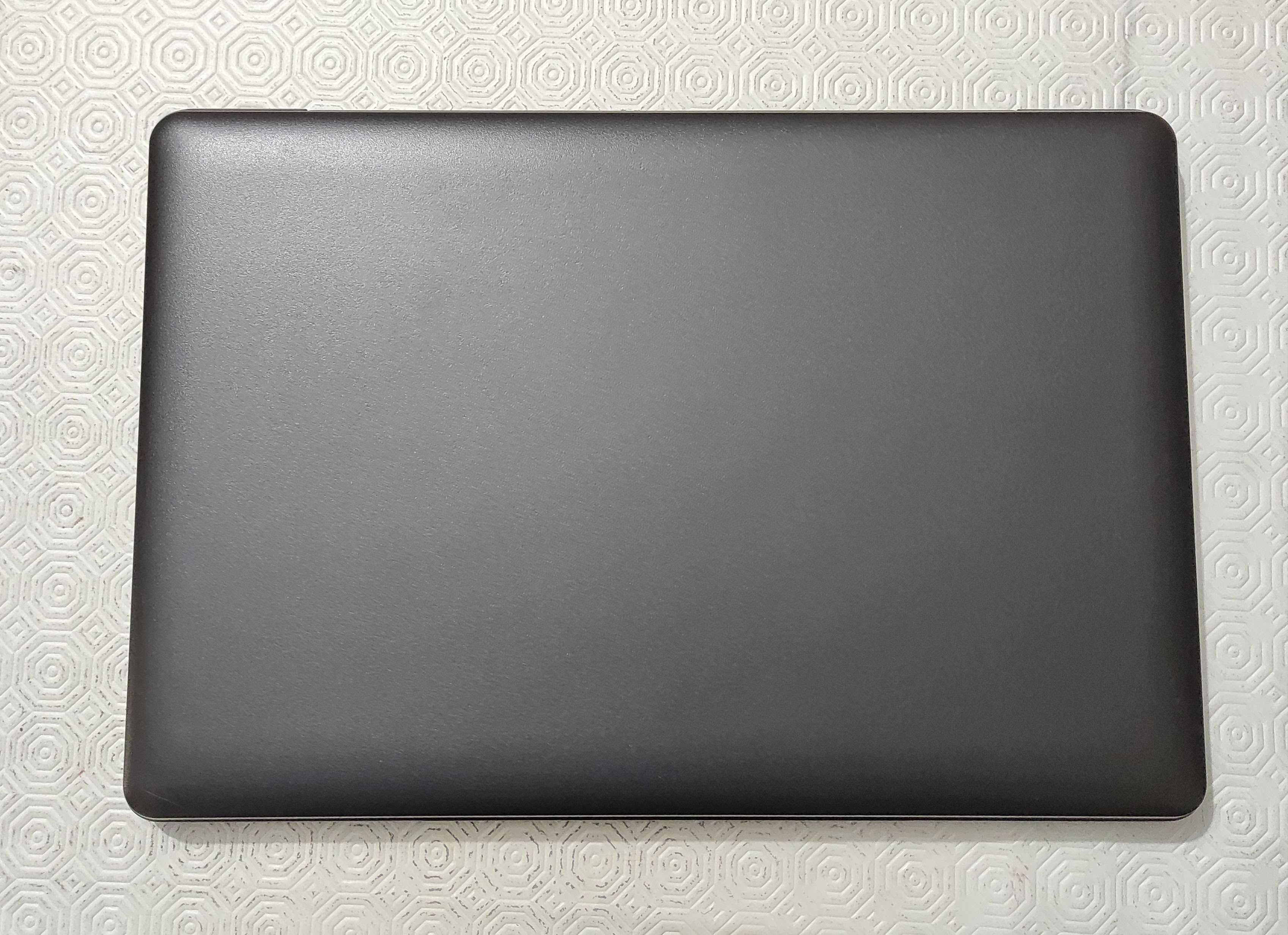 Computador portátil LCD 14"