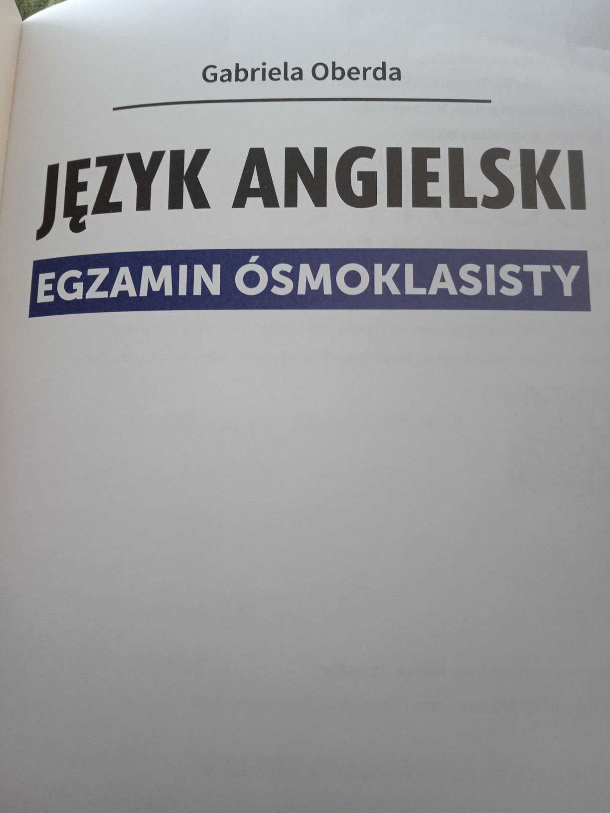 Zbiór arkuszy egzaminacyjnych z języka angielskiego