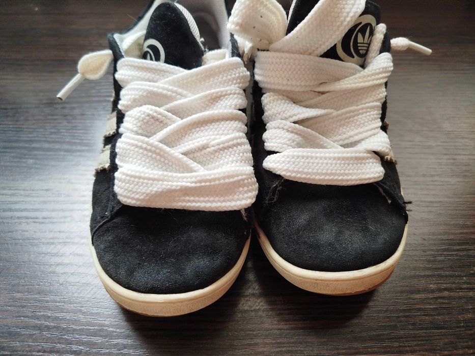 Кросівки кампуси 36 розмір