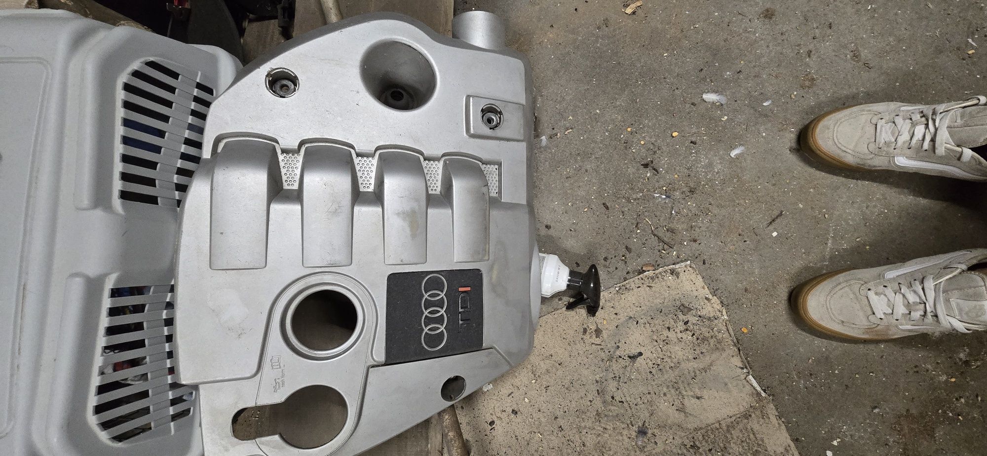 Tampa motor audi a4 b6
