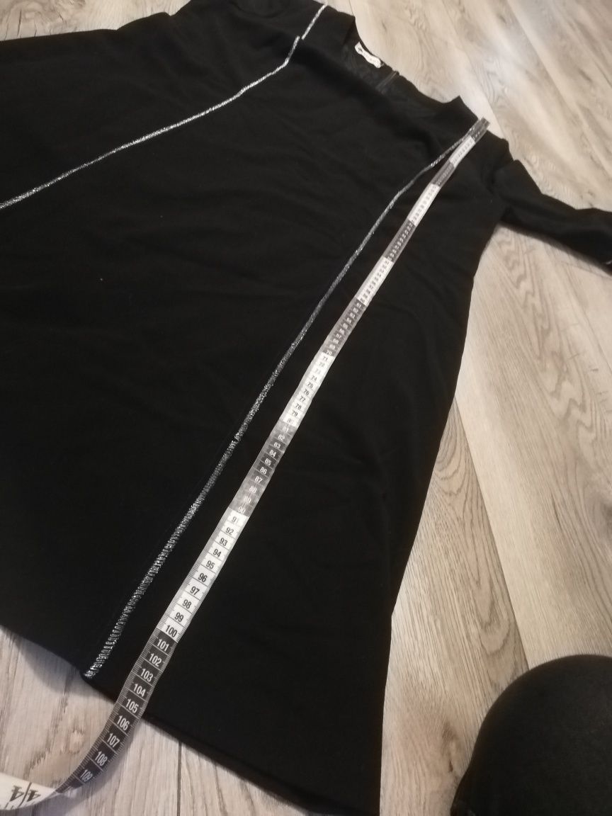 R. 48 plus size czarna sukienka z srebrnym obszyciem rękaw 3/4