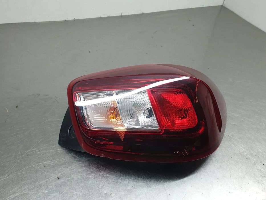 Farolim direito DACIA Spring