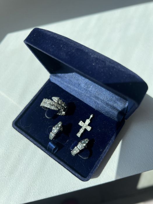 Срібний набір Bvlgari 1:1, сережки, каблучка 17-17,5крестик ланцюг