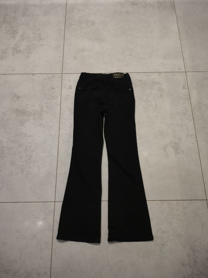 Spodnie jeans dzwony Only