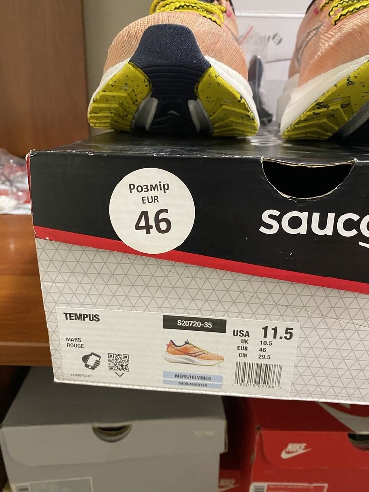 Новые ОРИГИНАЛ оригінал беговые кроссовки кросівки Saucony Tempus