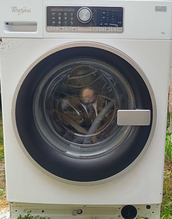 Пральна машинка Whirlpool Zen