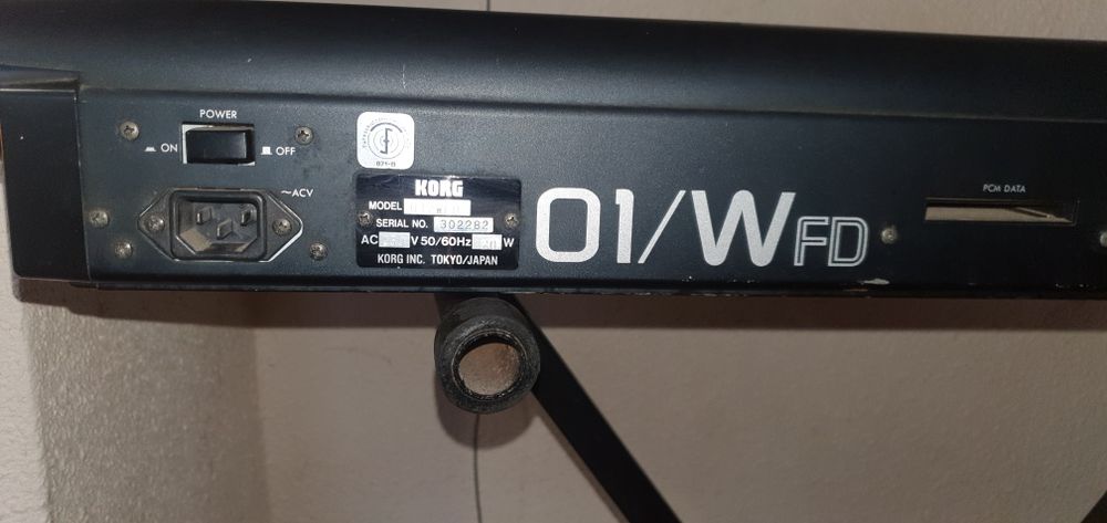 Organy KORG 01/W fd