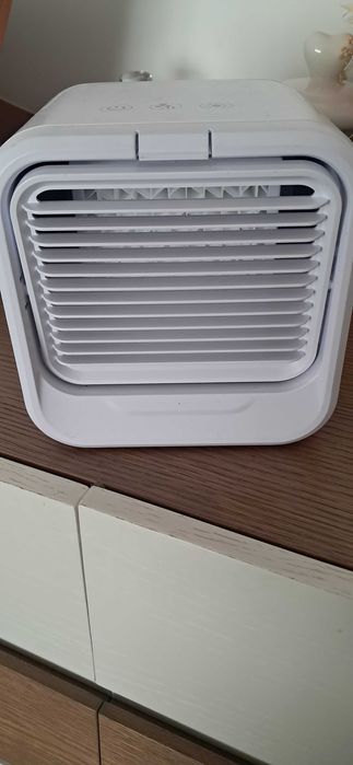 Mini Ventilador com reservatório