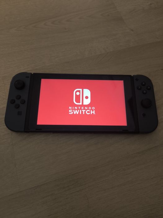 Nintendo Switch V2 Cinzenta