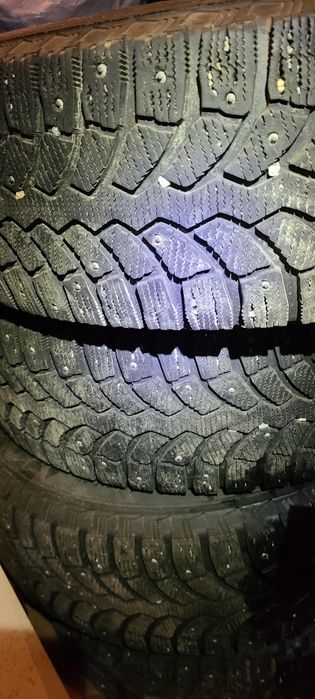 Резина 205 70 r15 Bridgestone зима шип