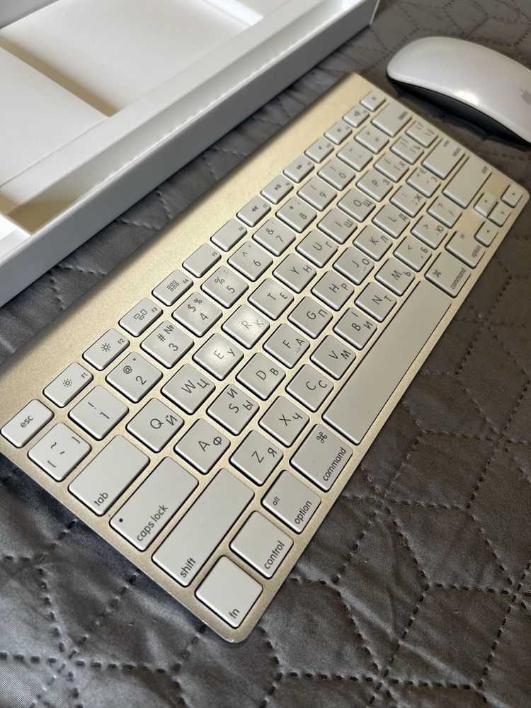 Apple Magic Keyboard, Apple Magic Mouse