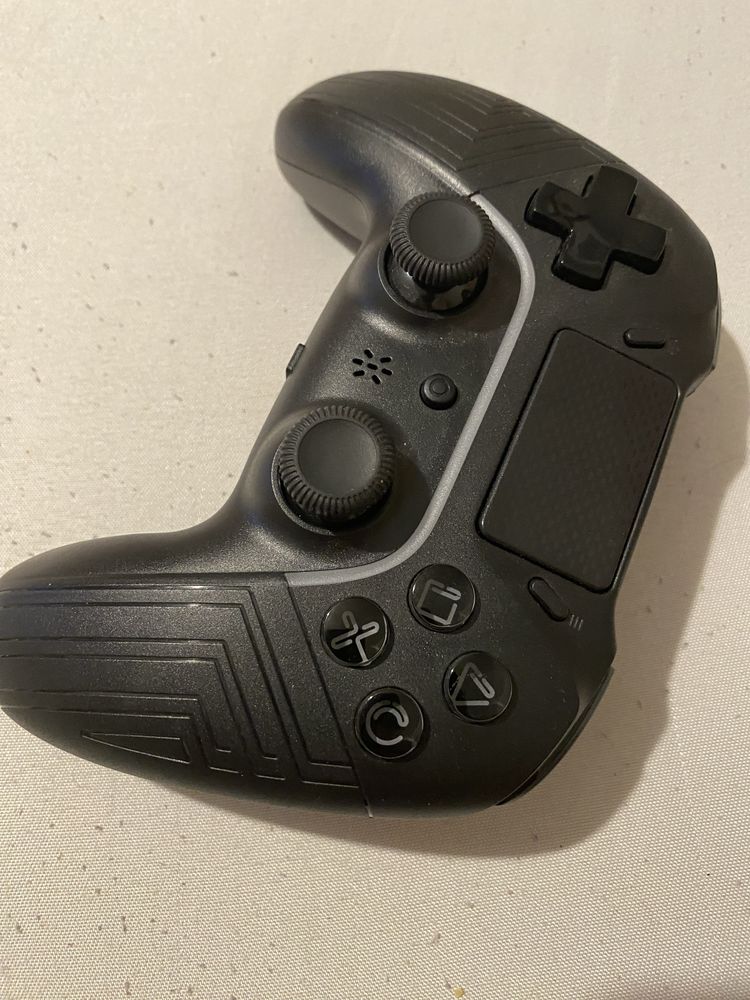 Pad Cobra do ps4