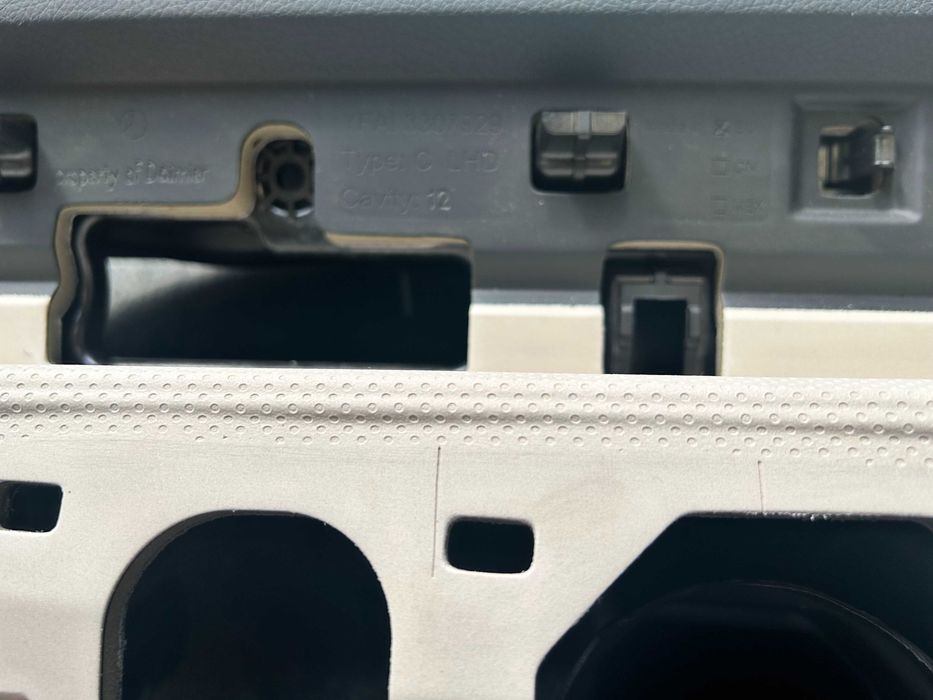 Mercedes Benz OE deska kokpit konsola CLA A Klasa A.177.680.63.02