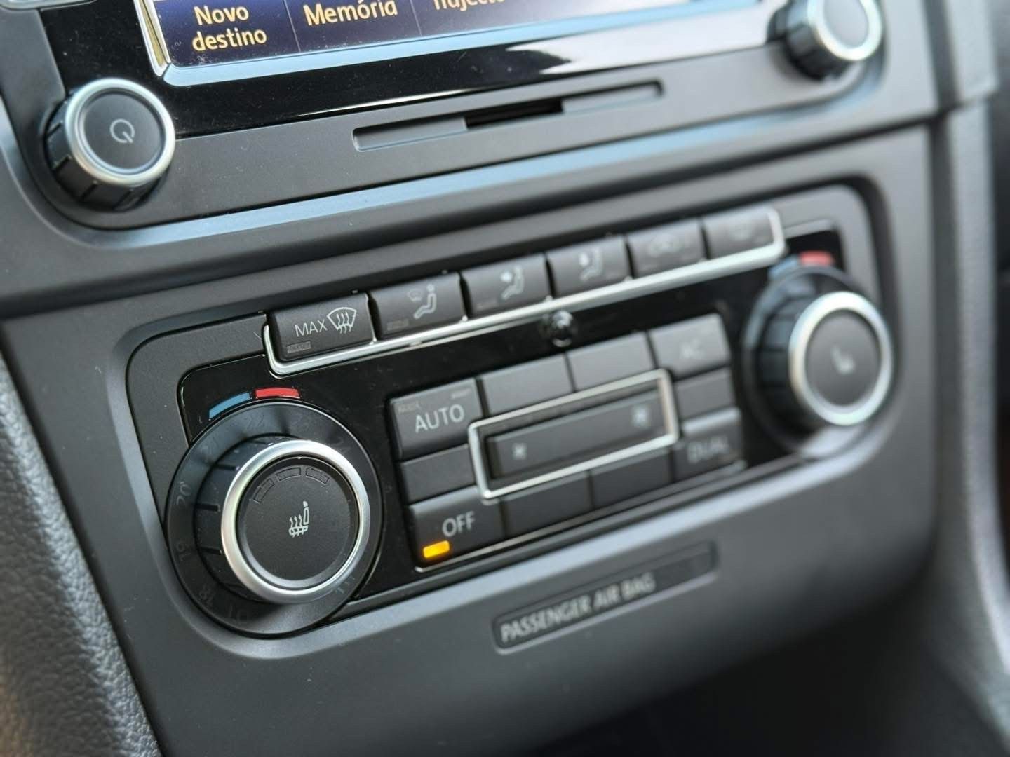Volkswagen Golf VI 2.0 TSi GTi DSG