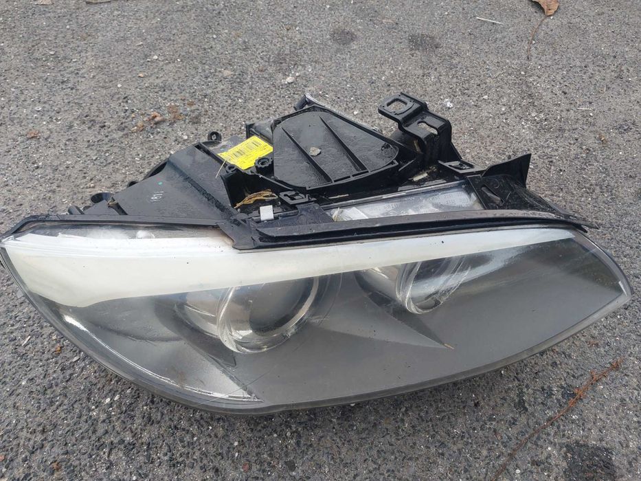 Lampa prawa przod bmw e92 lift xenon 723--9930 anglik