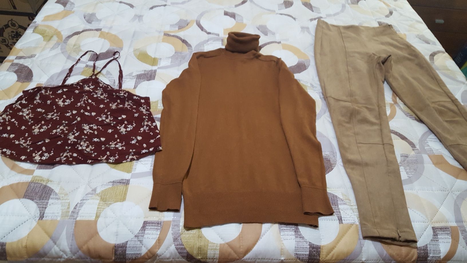 Conjunto de roupa para mulher tamanho XS