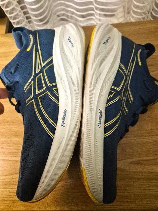 Кросівки asics gel-nimbus 26\оригинал\30см