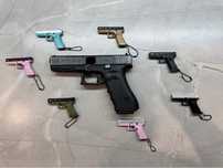 Брелок пістолет Glock 17