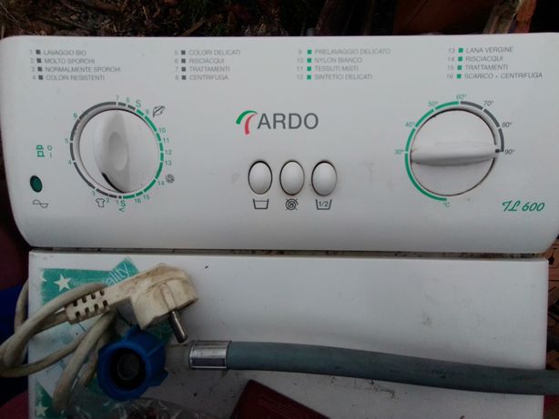 Продам на запчасти стиральную машину Ardo