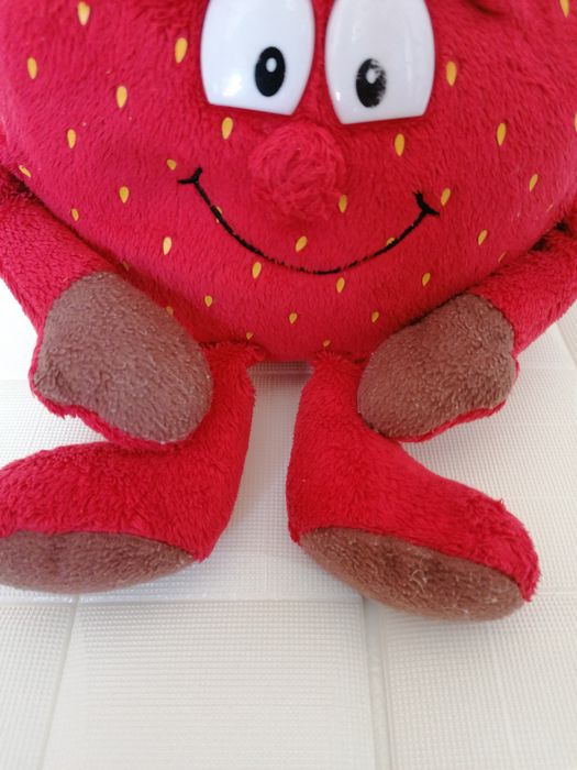 Продам лот м'яких іграшок фруктів, овочів