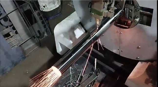Лазерне різання металу та труб