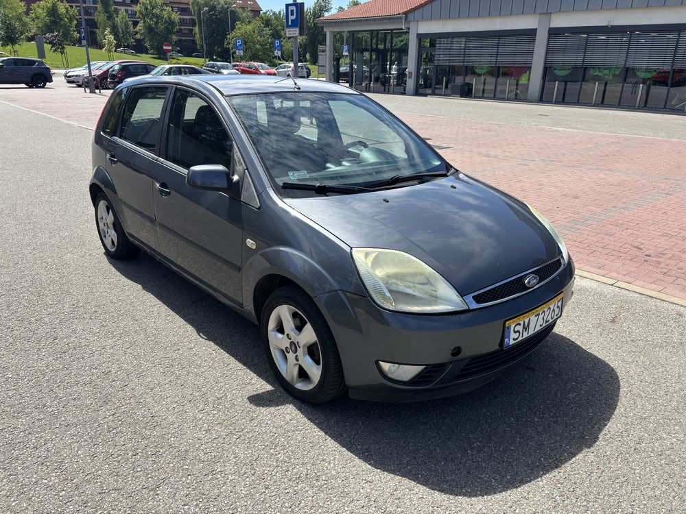 Ford Fiesta 1.4 * OC wazne do 07/026 * Przeglad wazny do 08/2026