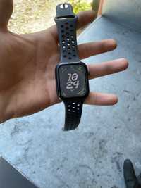 Apple Watch 5 44mm