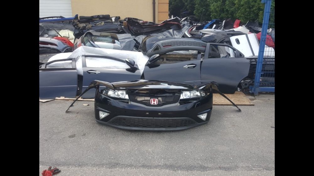 Honda Civic VIII Błotnik nh731p Oraz b92p Czarny