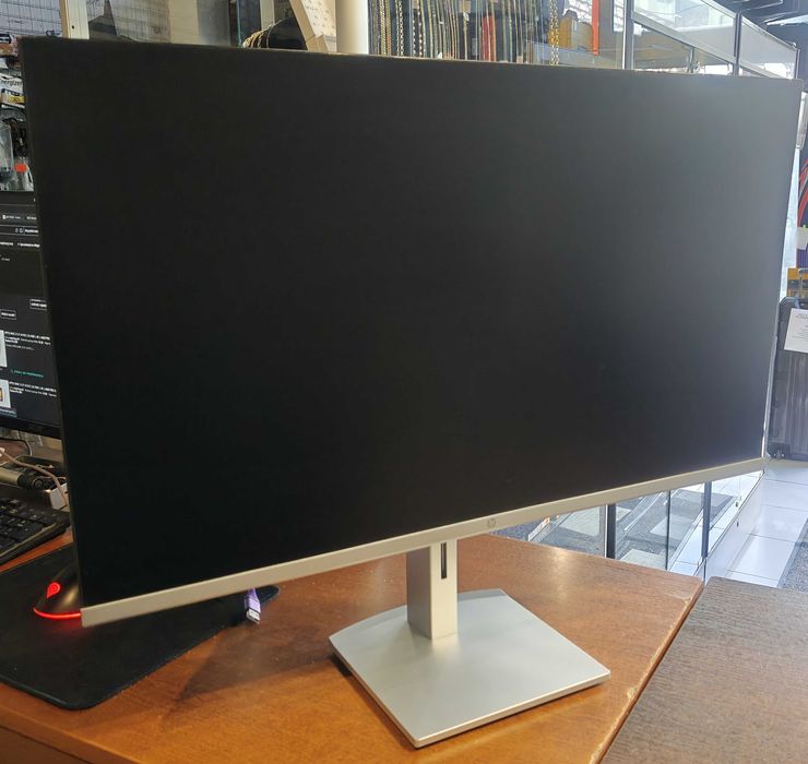 Monitor HP Series 5/ 527sh/ stan BDB/ matryca bez wad