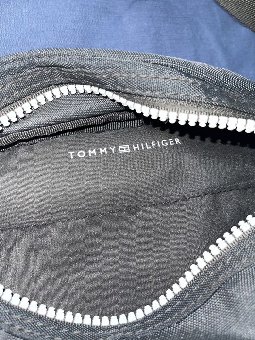 Tommy Hilfiger bolsa (bag)