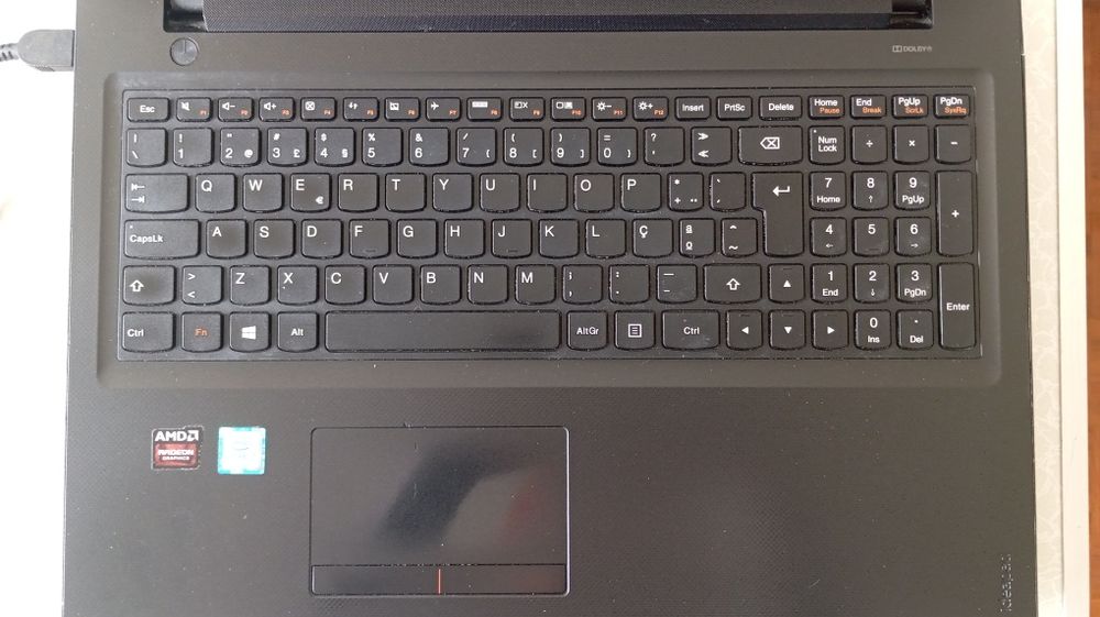 Portátil Lenovo Ideapad 300