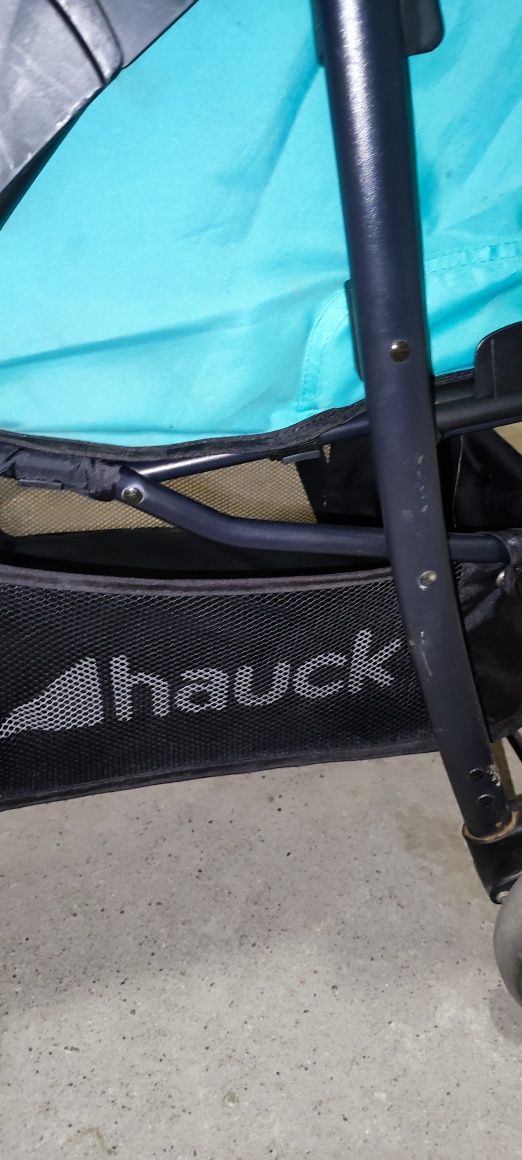 Wózek spacerowy Hucke. Czytaj opis