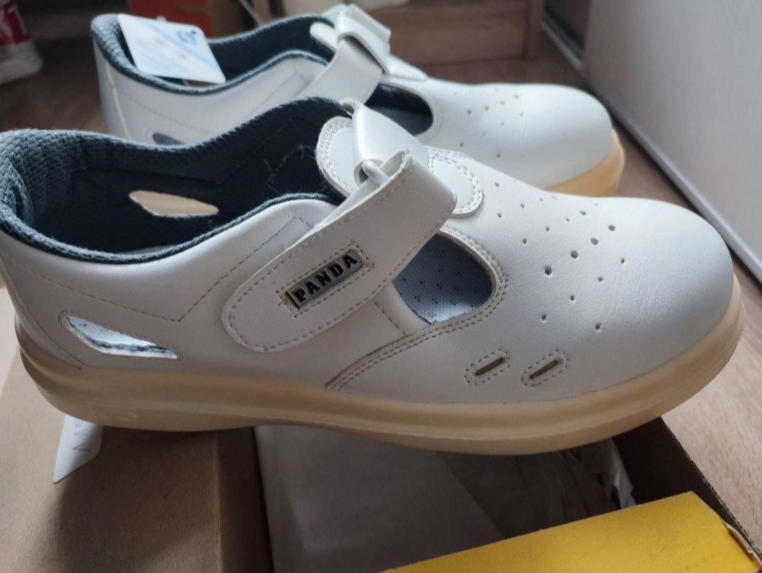 Włoskie buty robocze typu  S1 SRC PANDA LYBRA