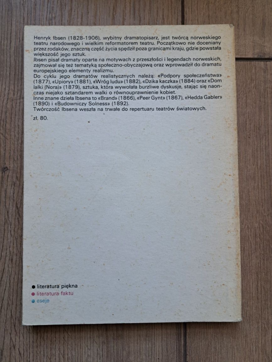 Książka Dom Lalki ( nora)