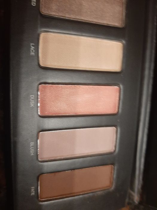 Nowa ekskluzywna paleta cieni zestaw kosmetyków dla kobiet