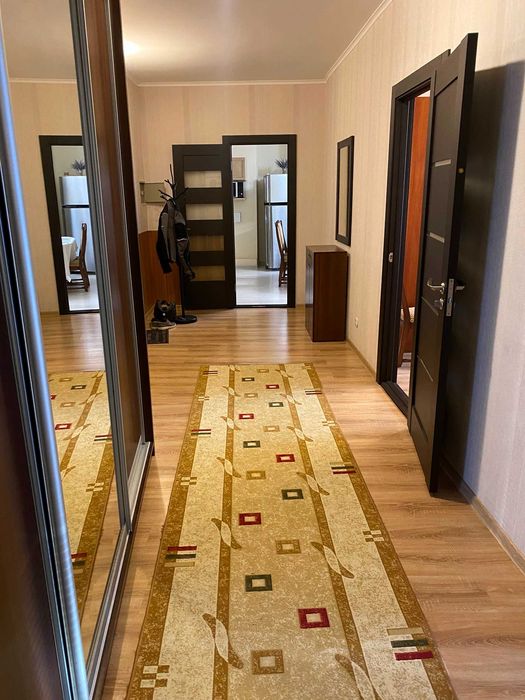 3-кімн кв-ра, вул. Урлівська 11/44, Осокорки, Позняки.