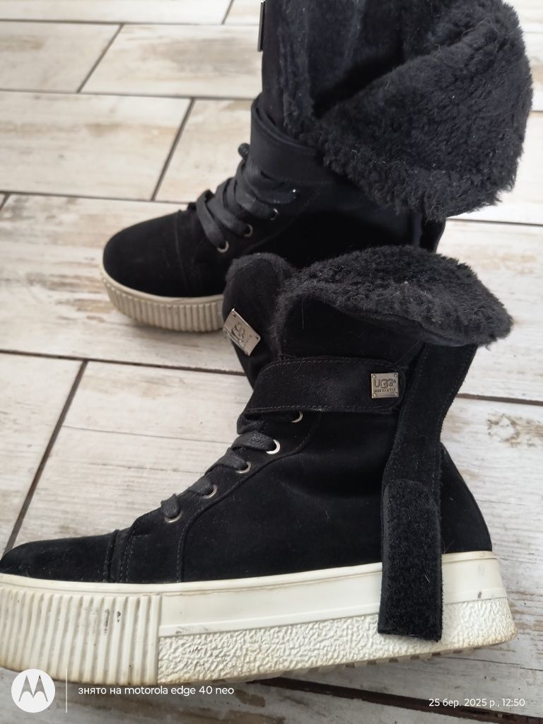 Зимові кеди, черевики UGG, б.у, 37р, устілка 23,5-24.