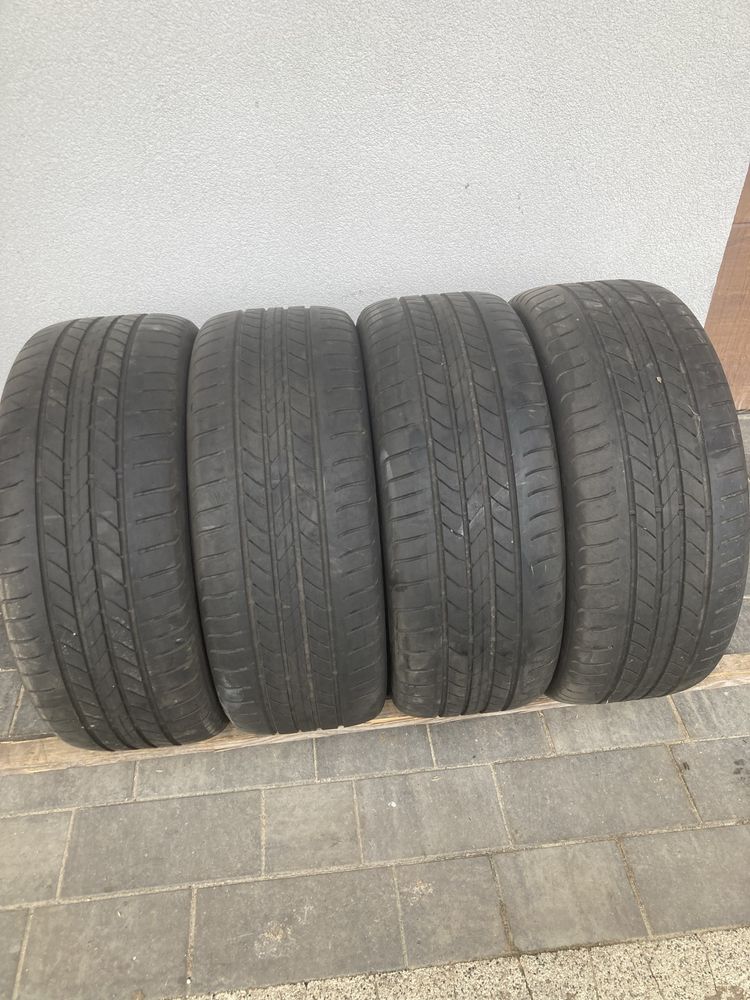 Opony letnie 245/45R19 Goodyear