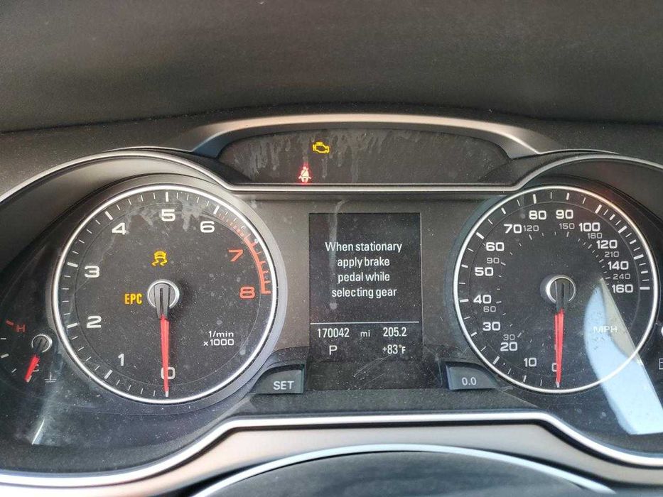 Продам Audi A4 2014