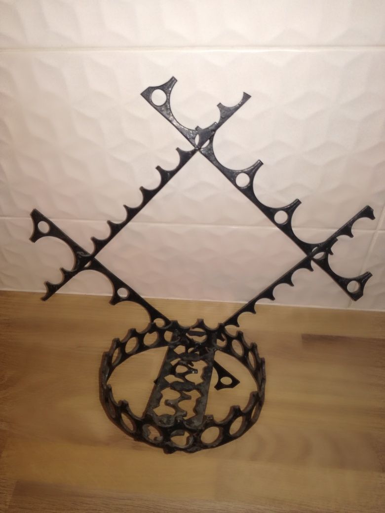 --- kwietnik prl na ścianę metalowy